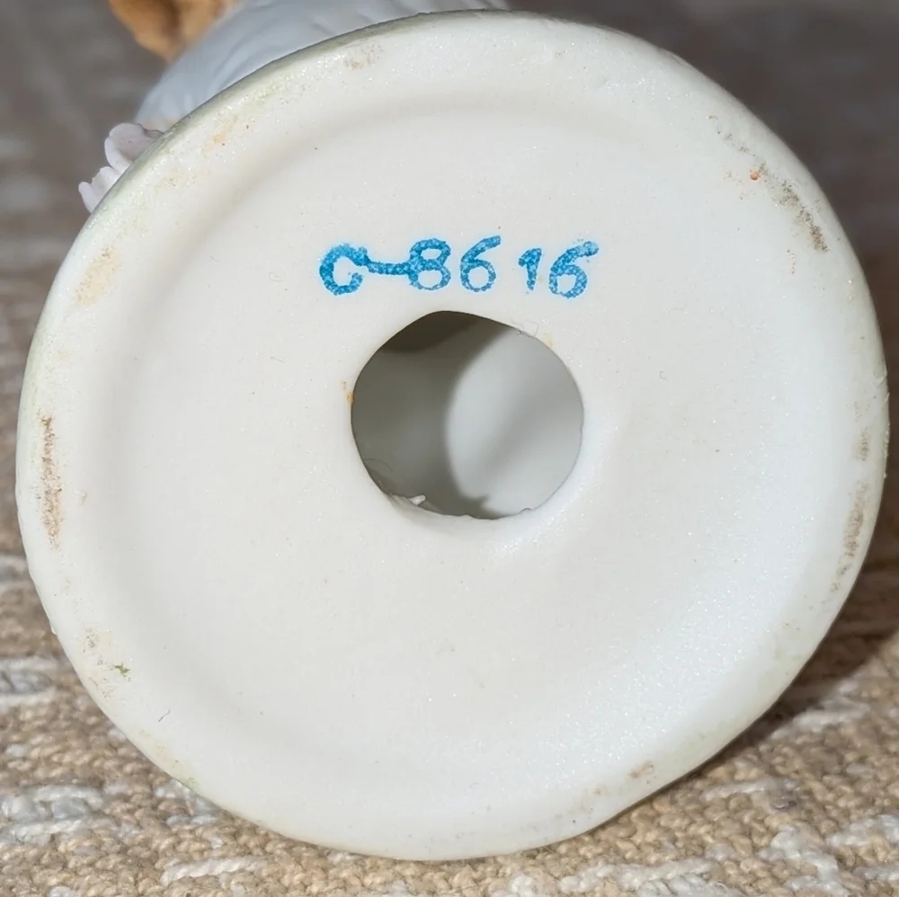 Vintage Napcoware Bisque Porcelain Panda Bear - Picture 5 of 5